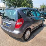 Mercedes-Benz A -Klasse A 180/LEDER/SERVICE TÜV NEU/AUTOMATIK - gebrauchte Mercedes-Benz A 180 aus dem Jahr 2010