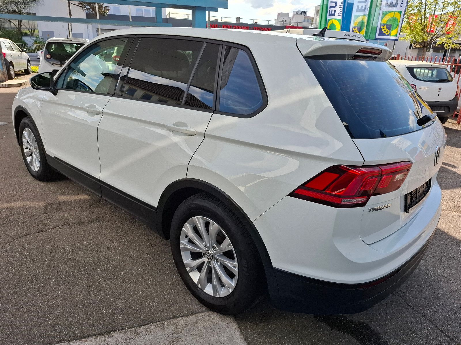 Volkswagen Tiguan Trendline 1,4 BMT/Start-Stopp , 56000km!! foto 2