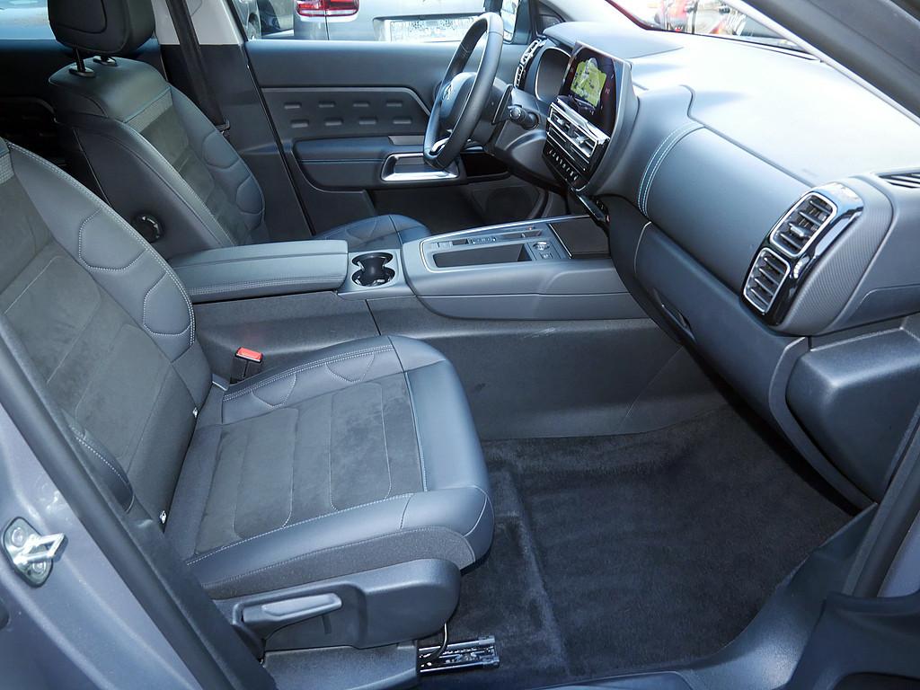 Citroën C5 Aircross PureTech 130 S&S EAT8 Shine NAVI LED