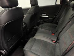 MERCEDES-BENZ GLA 250 4M AMG*PANO*NIGHT*MULTIBEAM*KAMERA*DISTR MERCEDES-BENZ GLA 250 4M AMG*PANO*NIGHT*MULTIBEAM*KAMERA*DISTR