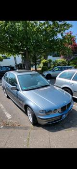 BMW 316 ti Compact e46 - BMW 316 aus 2004: Compact