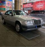 Mercedes-Benz Mercedes W124 Coupé 300-24V - Mercedes-Benz 300: 24v