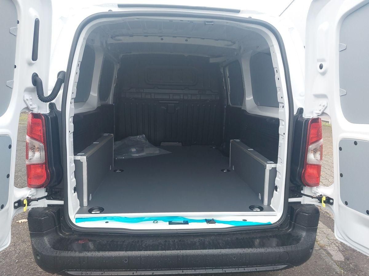 Fahrzeugabbildung Opel Combo Kastenwagen L2H1