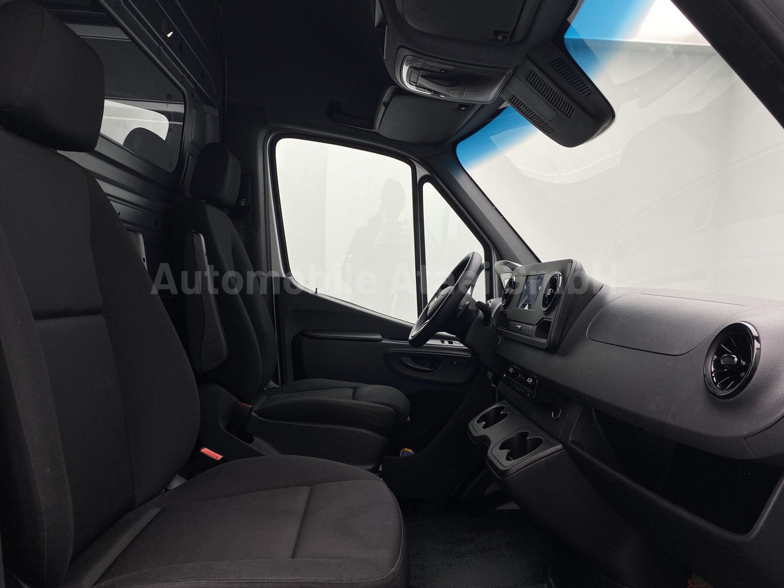 Fahrzeugabbildung Mercedes-Benz Sprinter 314 Automat *Ladebordwand*+Kamera (1611