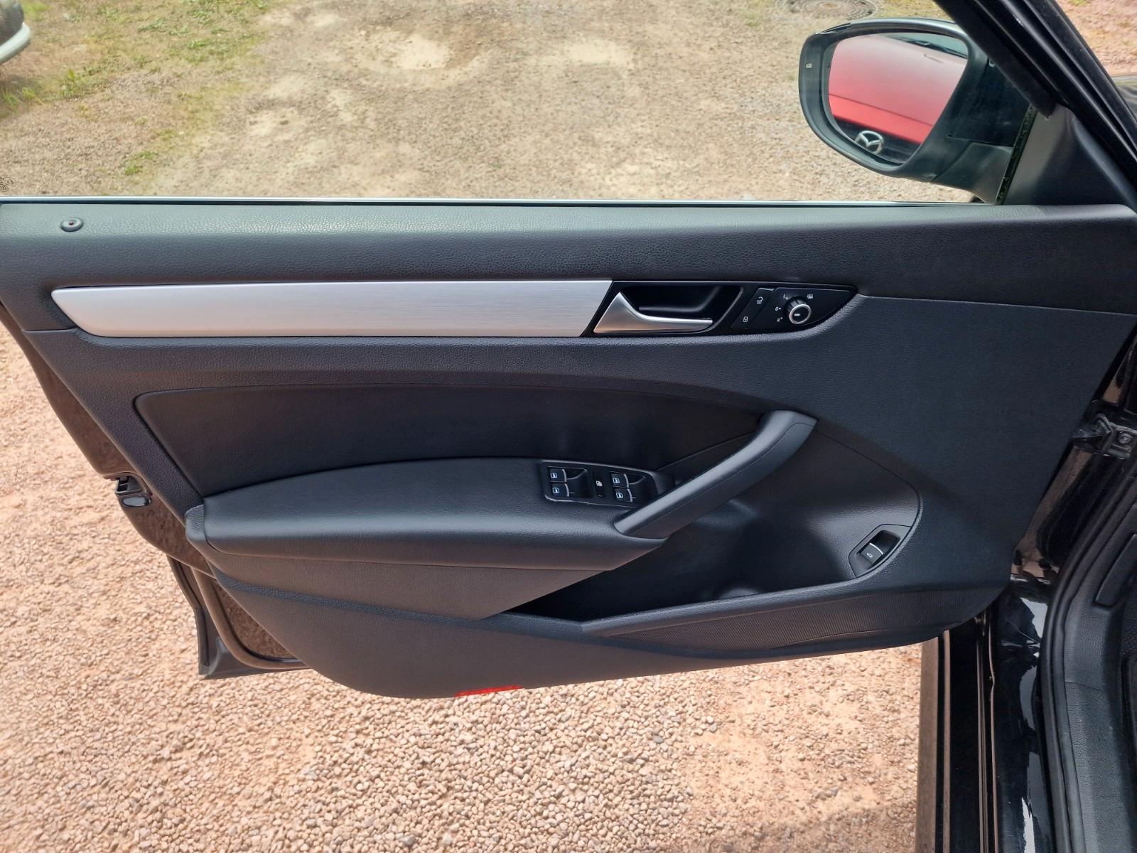 Volkswagen Passat*196TKm*Automatik*Klimaauto*SHZ*AHK