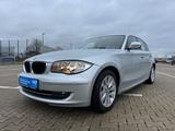 BMW 118 1 Limousine 118i - BMW 118 aus 2011: 118i