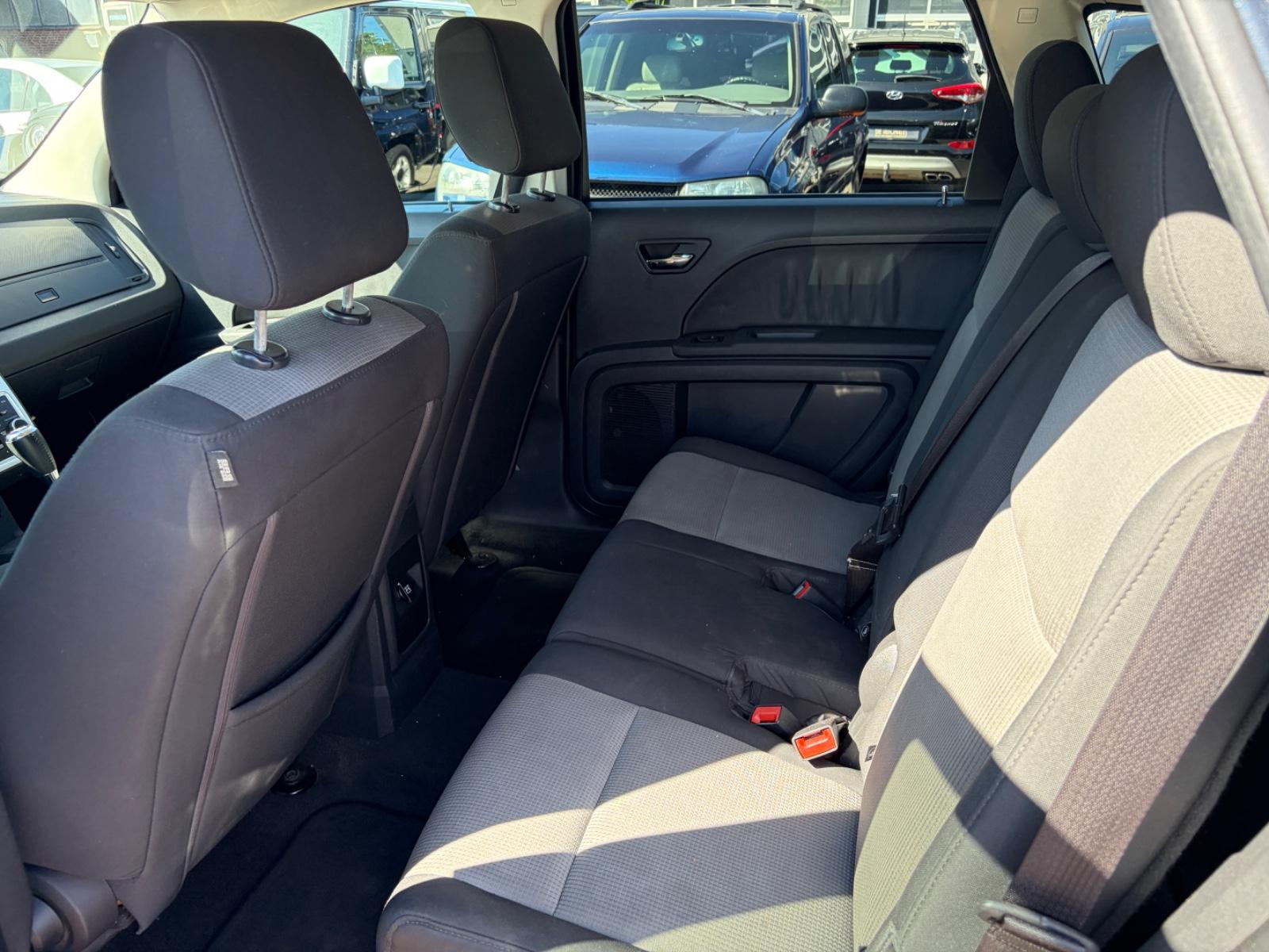 Dodge Journey 2.4 SE 170ch - CT récent - Pneus toutes saisons - Sièges chauffants