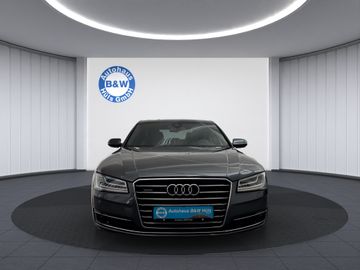 Audi A8 - 2