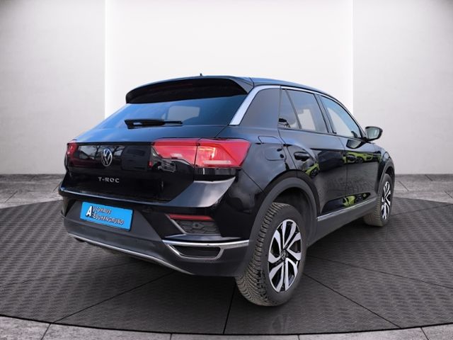 Fahrzeugabbildung Volkswagen T-Roc 1.5 TSI DSG Active LED NAVI KESSY ALLWETTE