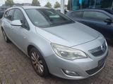 Opel Astra J Sports Tourer Edition - gebrauchte Opel Astra aus dem Jahr 2012