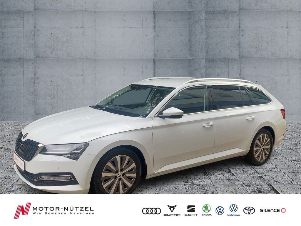 Skoda Superb Combi 2.0 TSI DSG STLYE MATRIX+NAVI+AHK