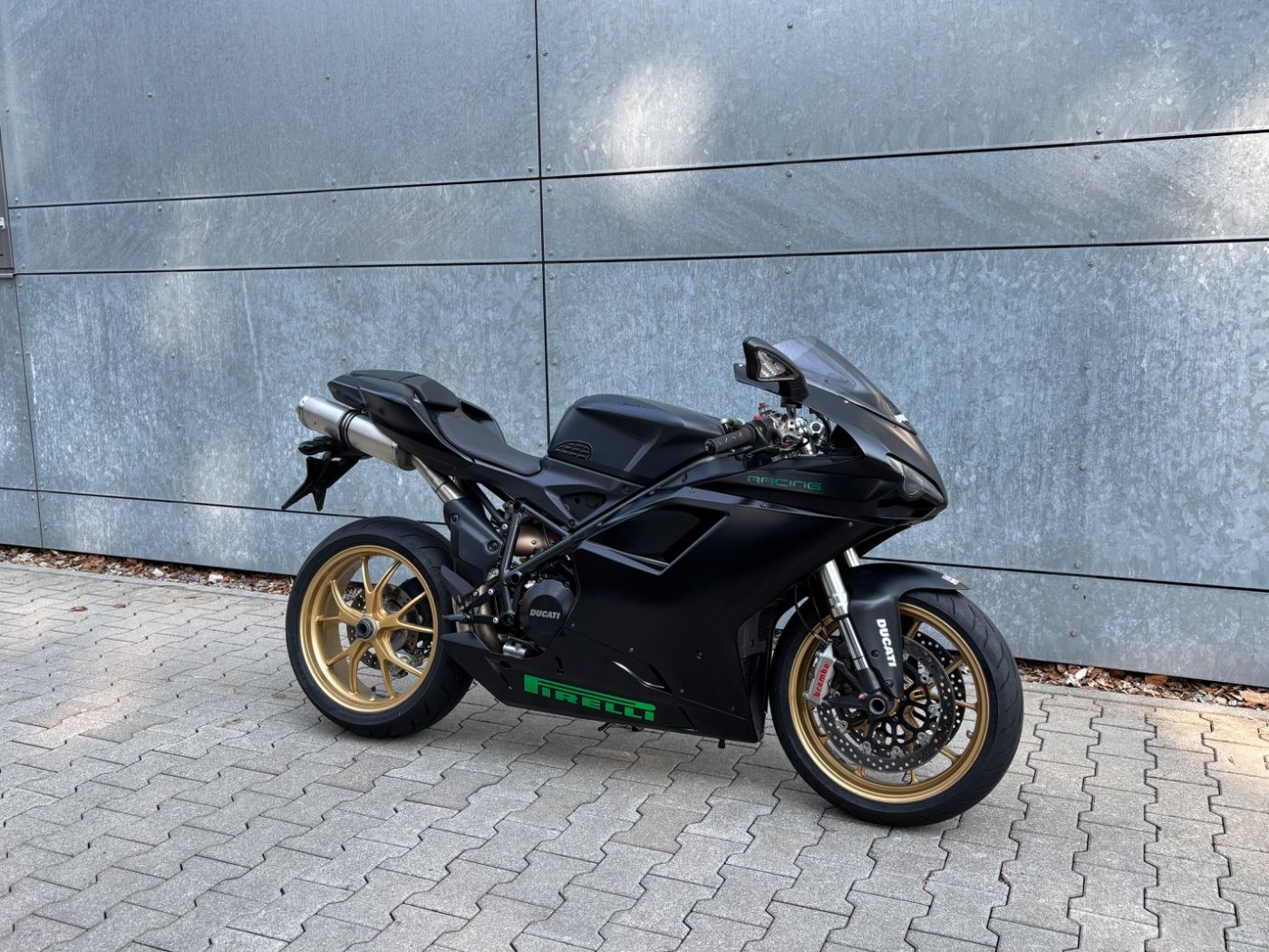 Fahrzeugabbildung Ducati 848 EVO