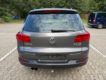 Volkswagen Tiguan - 12
