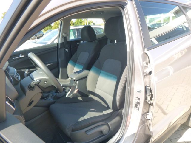 Fahrzeugabbildung Hyundai Tucson Pure 2WD >64.818KM/Automatik<