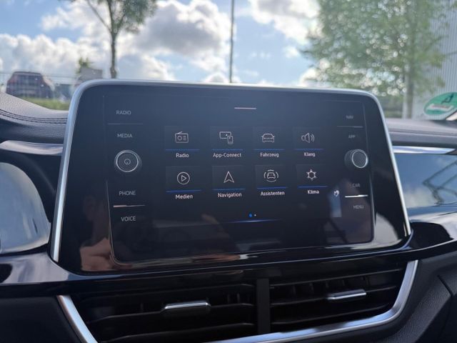 T-Roc R-Line 1.0 TSI 6-Gang AHK-abnehmbar CarPla