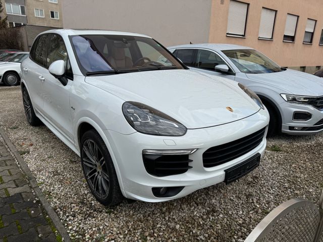 Porsche Cayenne Diesel,Luftfe.,Navi,Pano,BiCol.Leder,LED