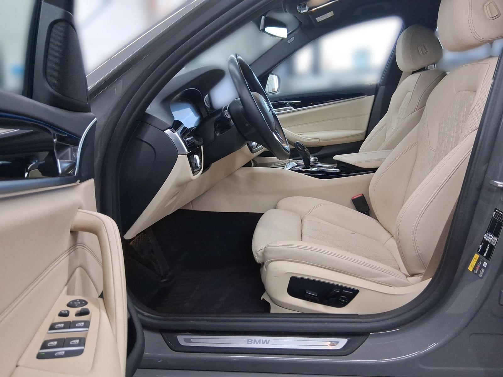 BMW 530e DrivAss*ParkAss*Head-Up*Lenkradheizung
