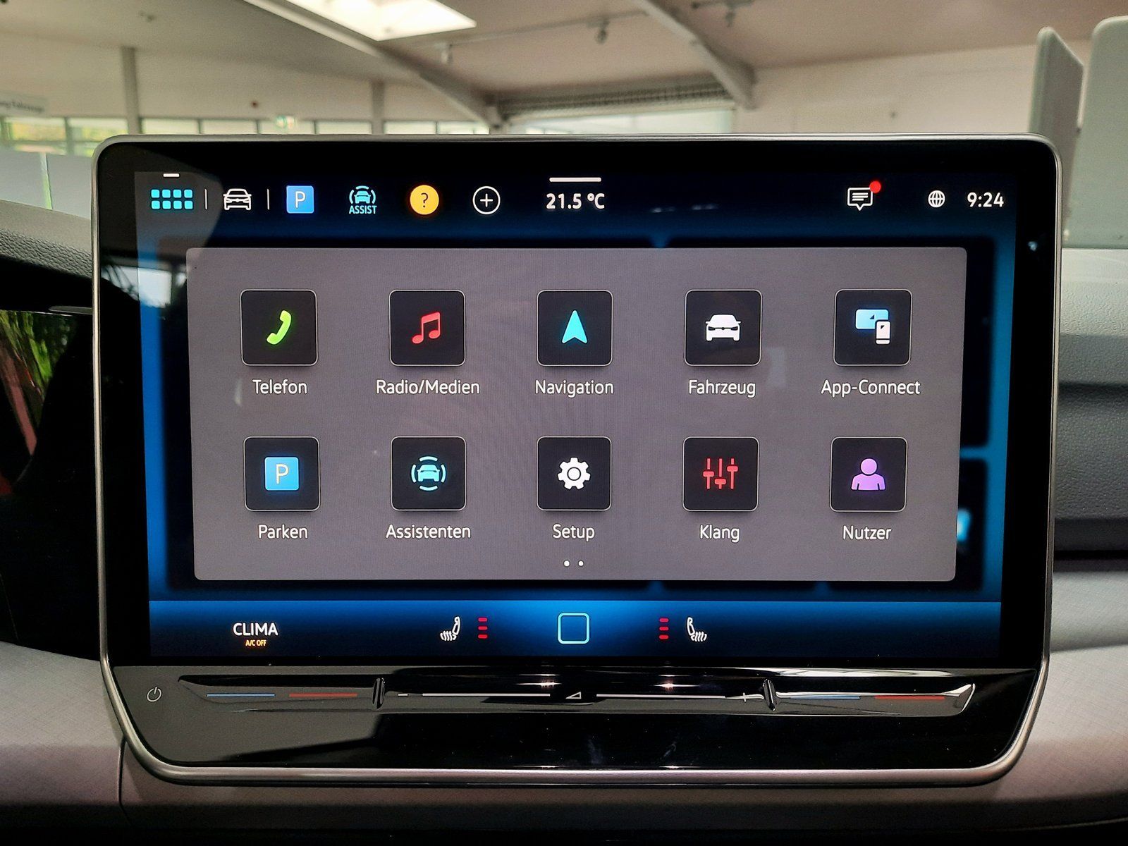 Fahrzeugabbildung Volkswagen Golf Variant Family TSI *LED*Sitzhzg*PDC*AppCon*