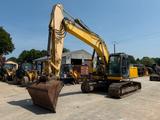 New Holland Kobelco E 215 C - New Holland Schlepper