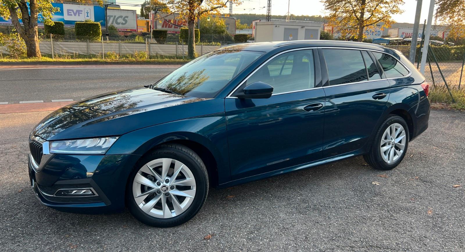 Skoda Octavia Combi Style,VIRTUAL,LEDER...