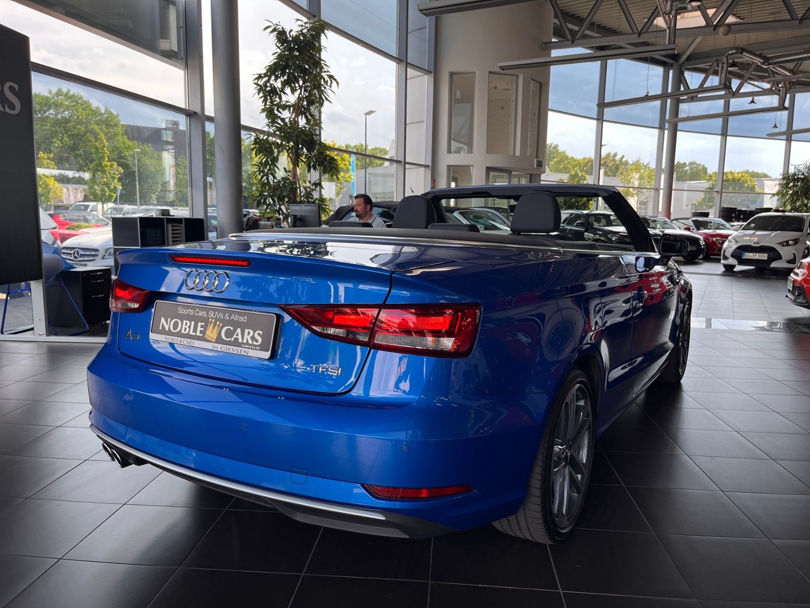 Fahrzeugabbildung Audi A3 Cabriolet sport 1.5 TFSI XENON NAVI ALU