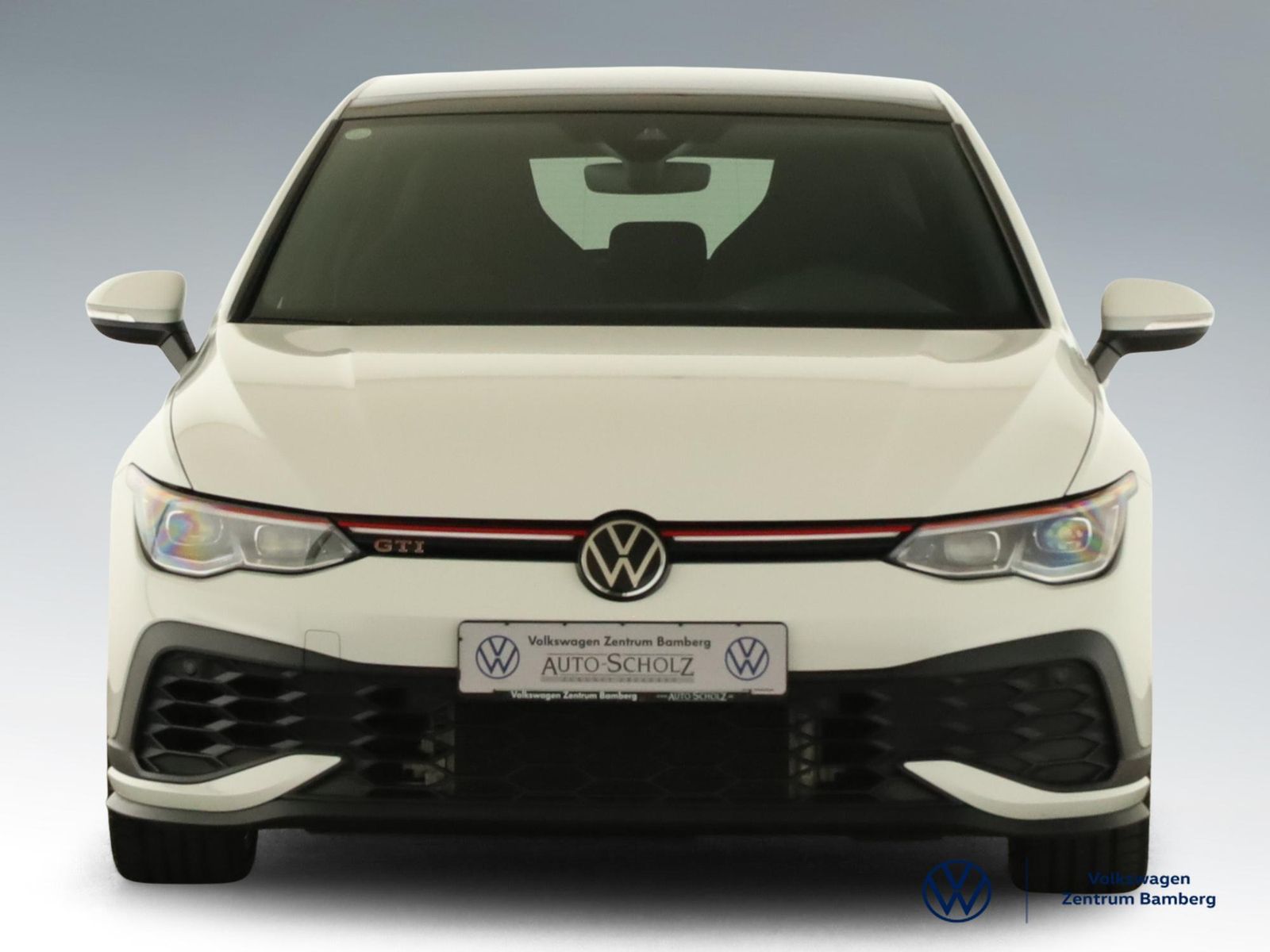 Volkswagen Golf VIII 2.0 TSI GTI Clubsport PANO RFK MATRIX foto 2