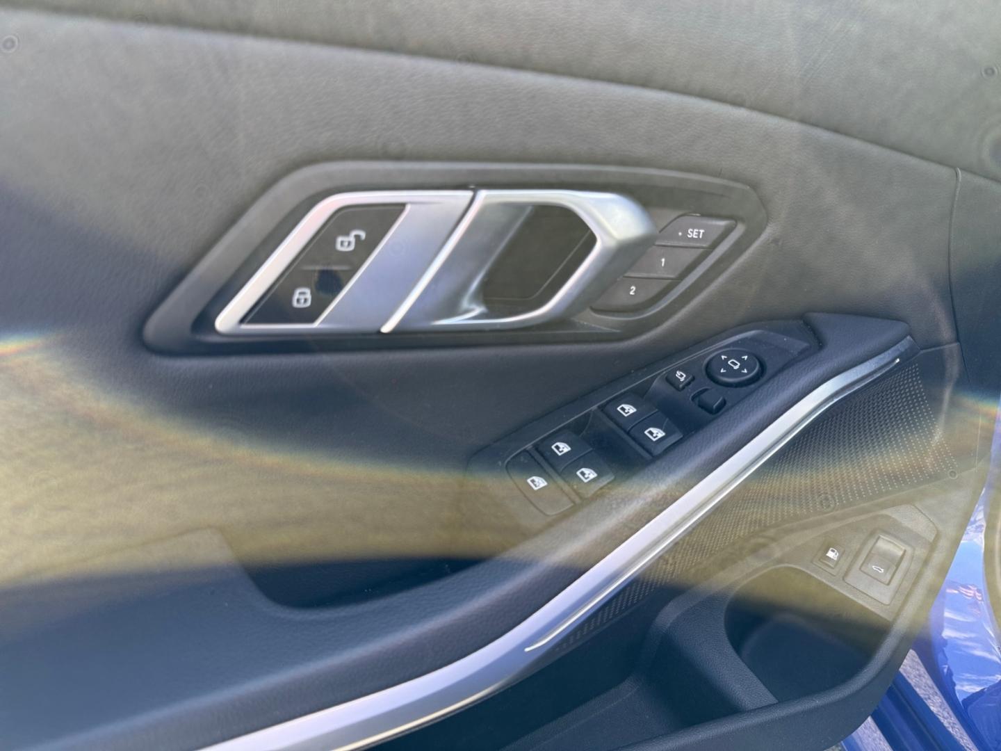 BMW 330 e xDrive M Sport Touring*Laser*Pano*HuD*360°