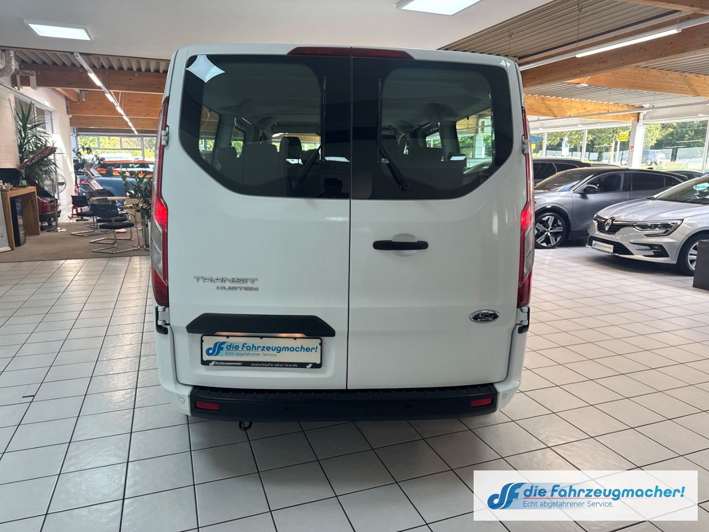 Fahrzeugabbildung Ford Transit Custom Tourneo 320 L2 Trend 2.0 TDCi  Dy