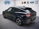 Ford Mustang Mach-E Premium AWD mit AHK abnehmbar. - mit Elektro-Antrieb: Geländewagen
