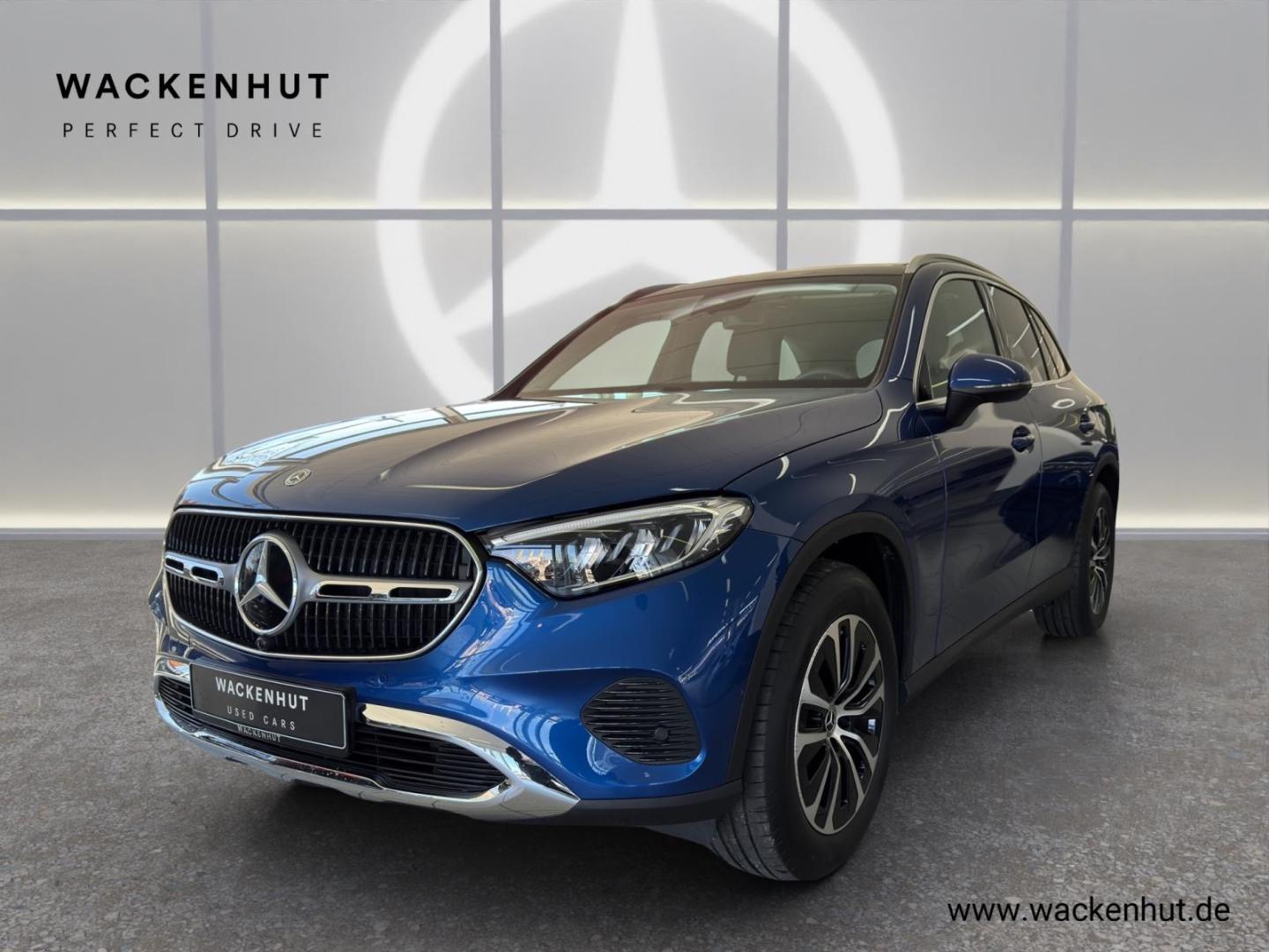 Mercedes-Benz GLC 220 d 4M AVANTGARDE AHK PANO RFK LED TOTW.ME