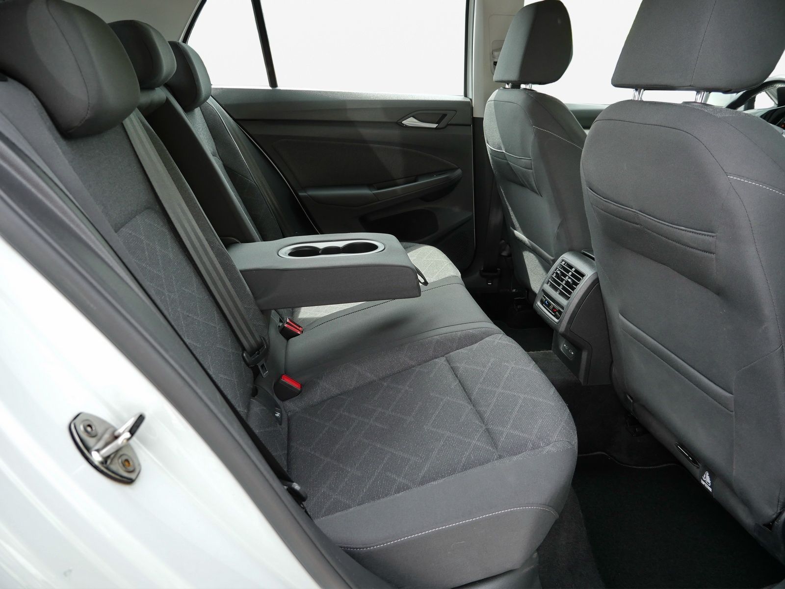 Volkswagen Golf - Bild 16