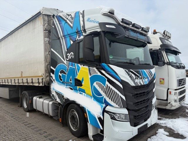 Iveco S WAY 570