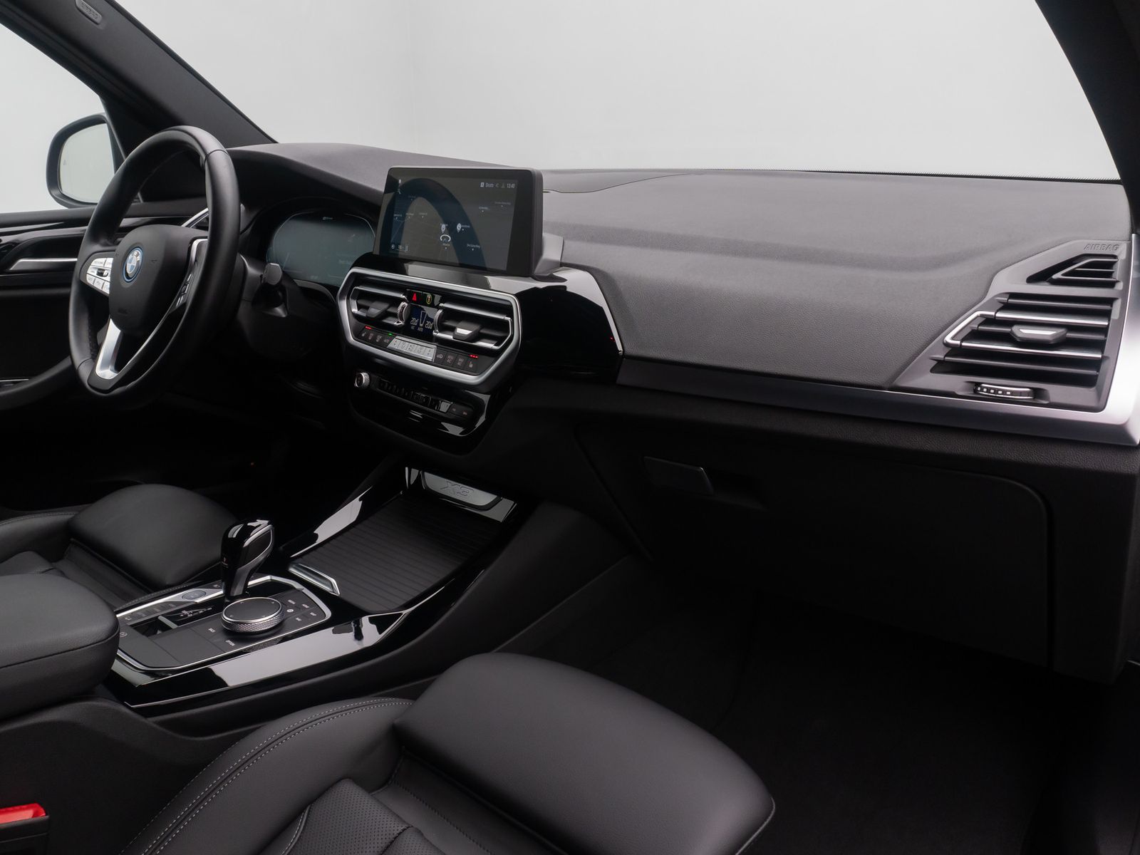 Fahrzeugabbildung BMW X3 xD30e Leder HUD DAB Kamera Laser Sport 20Zoll