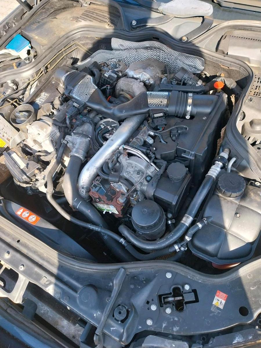 Mercedes-Benz E280 2005 — photo 13