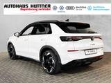 Volkswagen T-Roc R-LINE 1.5 eTSI DSG NAV IQ.LIGHT - VW T-Roc Gebrauchtwagen in Düsseldorf