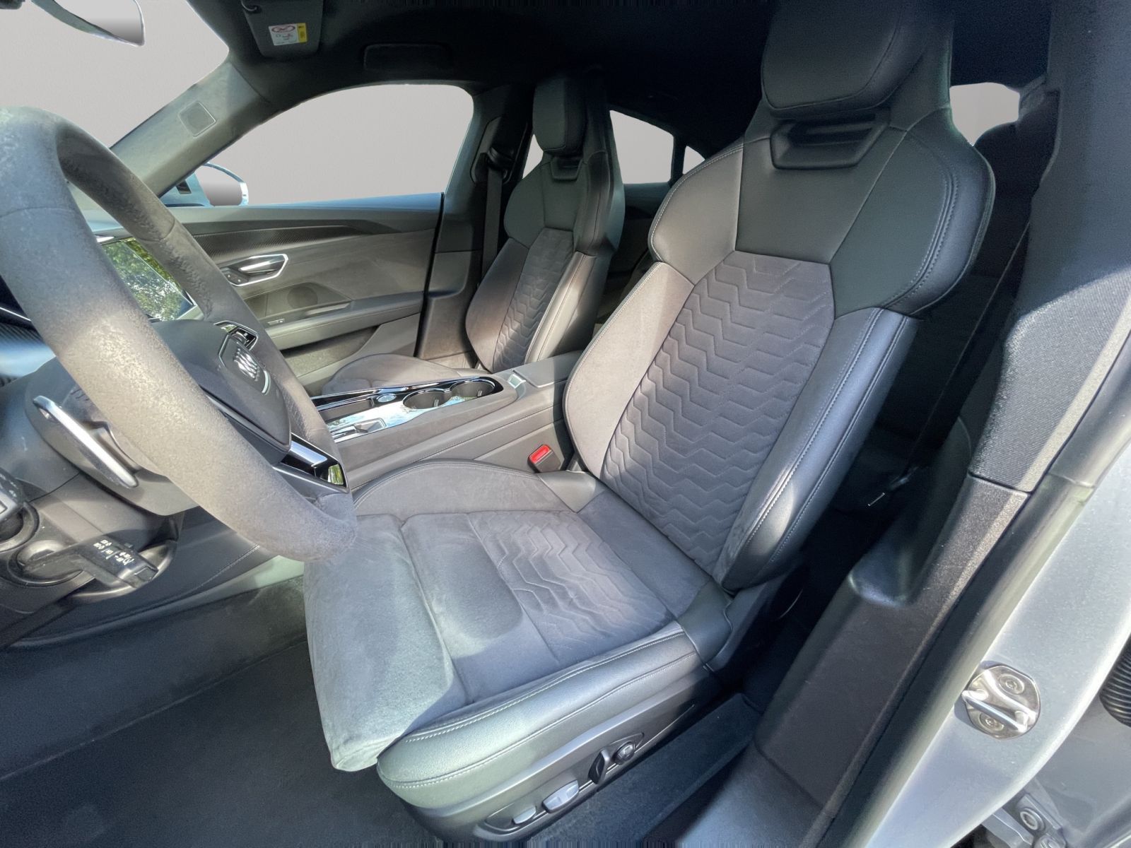 Audi e-tron GT - Bild 11