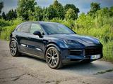 Porsche Bose Leder PASM Sitzluft & Massage AHK Pano 0,5%