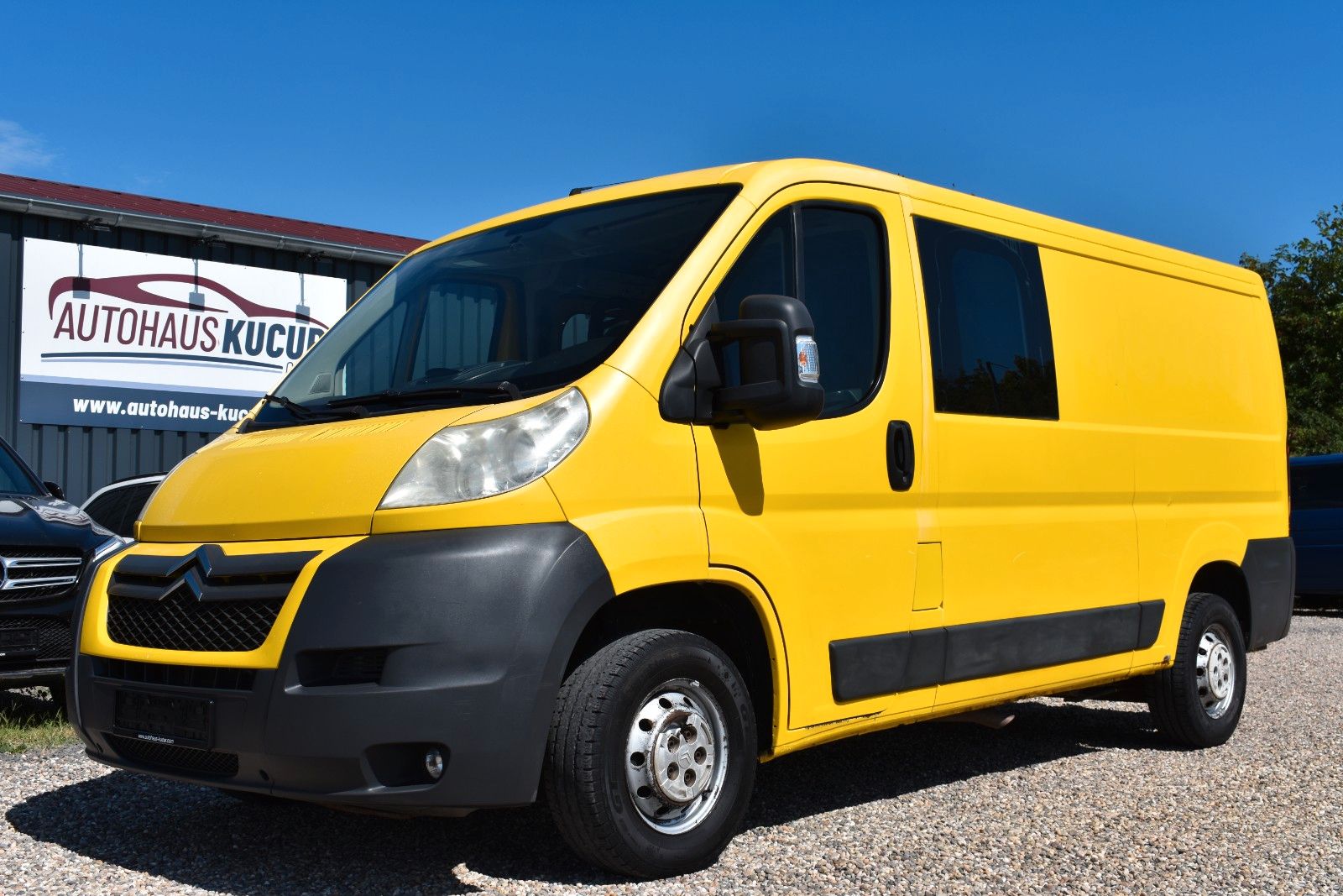 Fahrzeugabbildung Citroën Jumper Cabine Approfondie 7Sitz/Schiebetür
