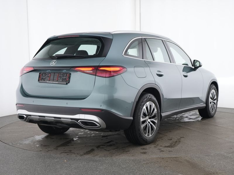 Fahrzeugabbildung Mercedes-Benz GLC 220 d 4M Avantgarde*AHK*Distronic*Pano*360°*