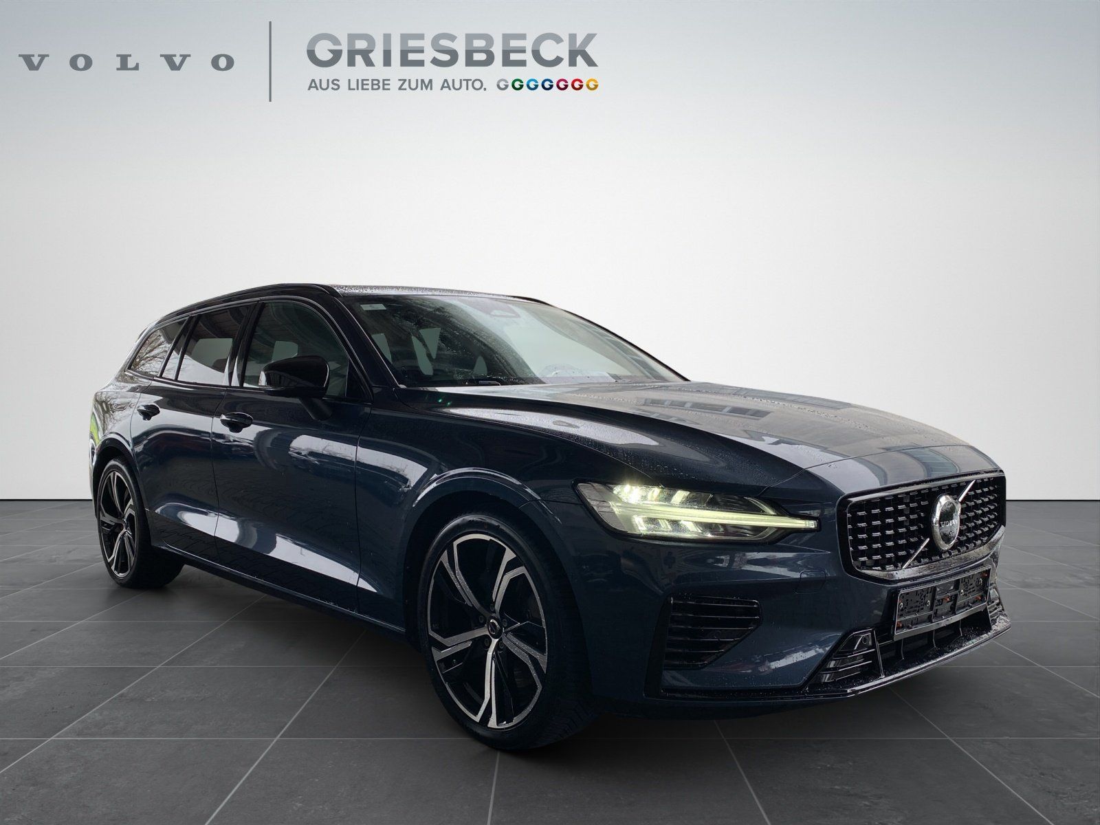 Volvo V60 T8 Plus Dark AWD*AHK*4xSHZ*WiPa*360°* foto 6