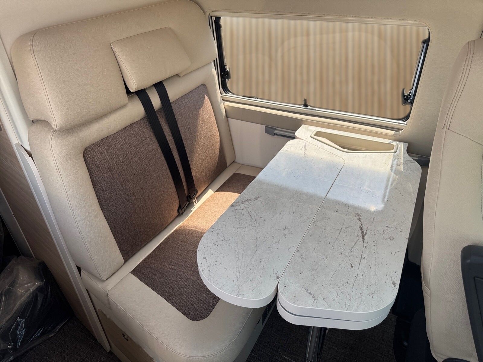 Fahrzeugabbildung Eura Mobil Van V 635 EB Klimaauto., Solar, Fahrassistenzpak