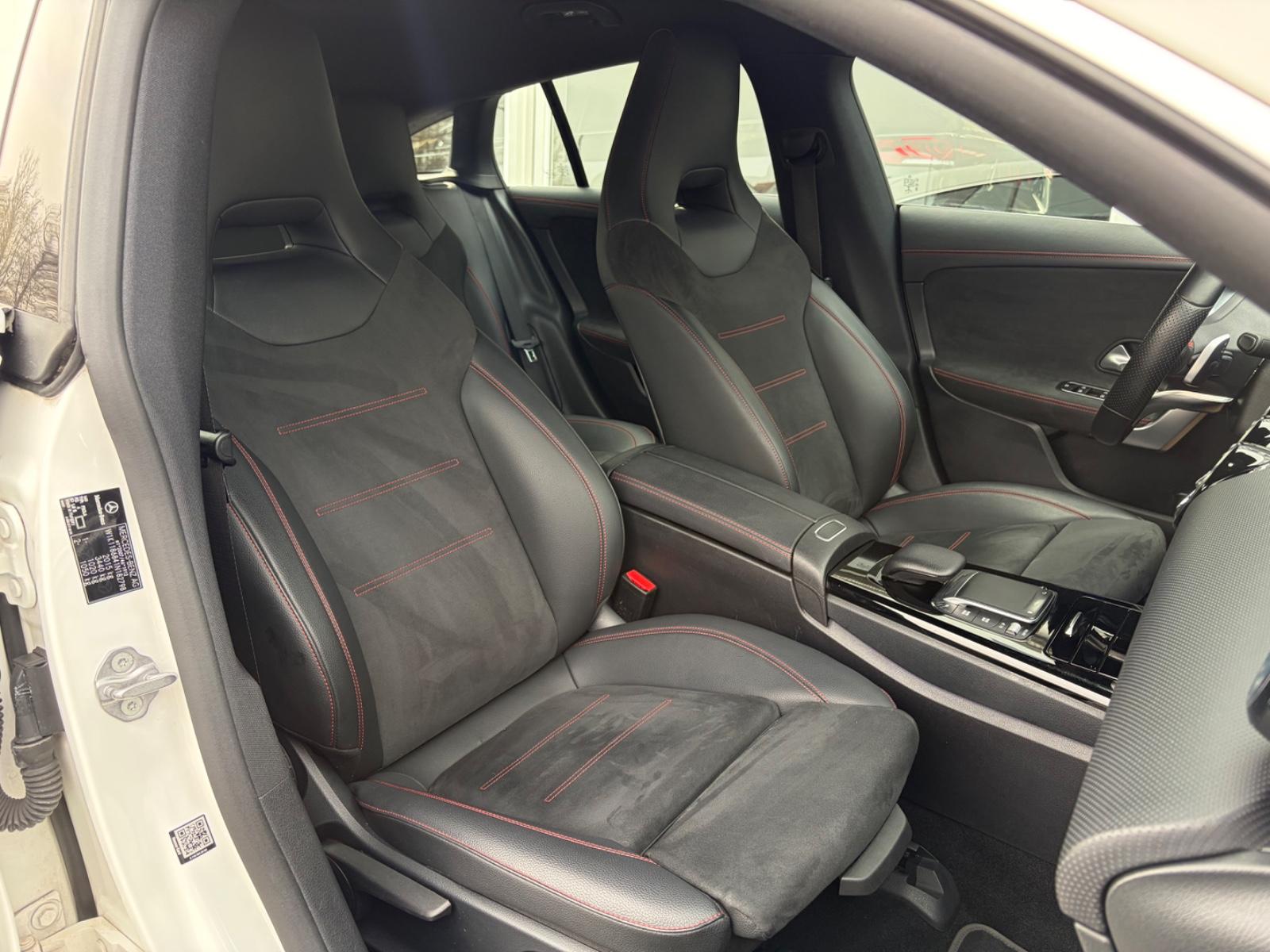 Mercedes-Benz CLA AMG Line Widescreen/DAB, миниатюра 19