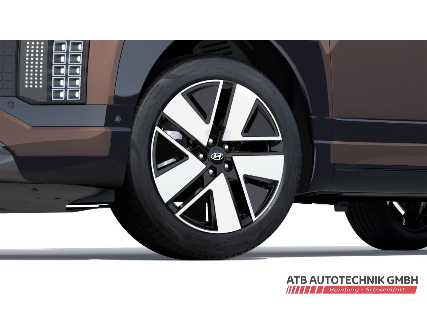 Fahrzeugabbildung Hyundai IONIQ 9 TECHNIQ 110 kWh Heckantrieb HUD Navi Mem