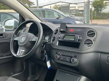 Volkswagen Golf - 12