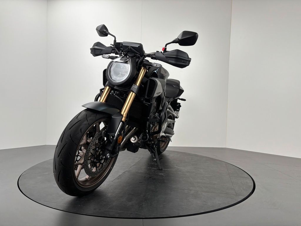 Fahrzeugabbildung Honda CB 650 R *NEUWERTIG *SERVICE FRISCH