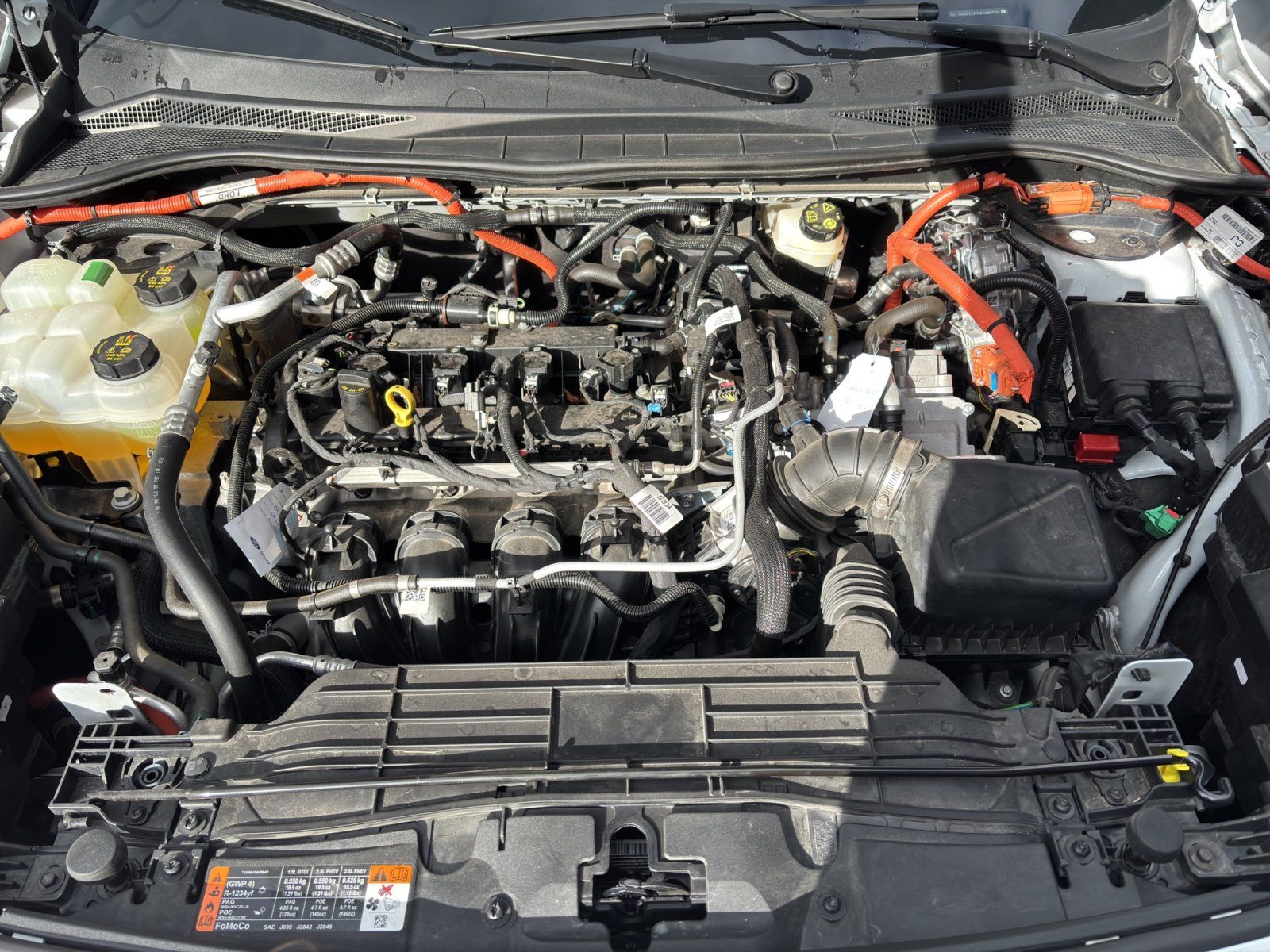 Fahrzeugabbildung Ford Kuga Plug-In Hybrid Titanium