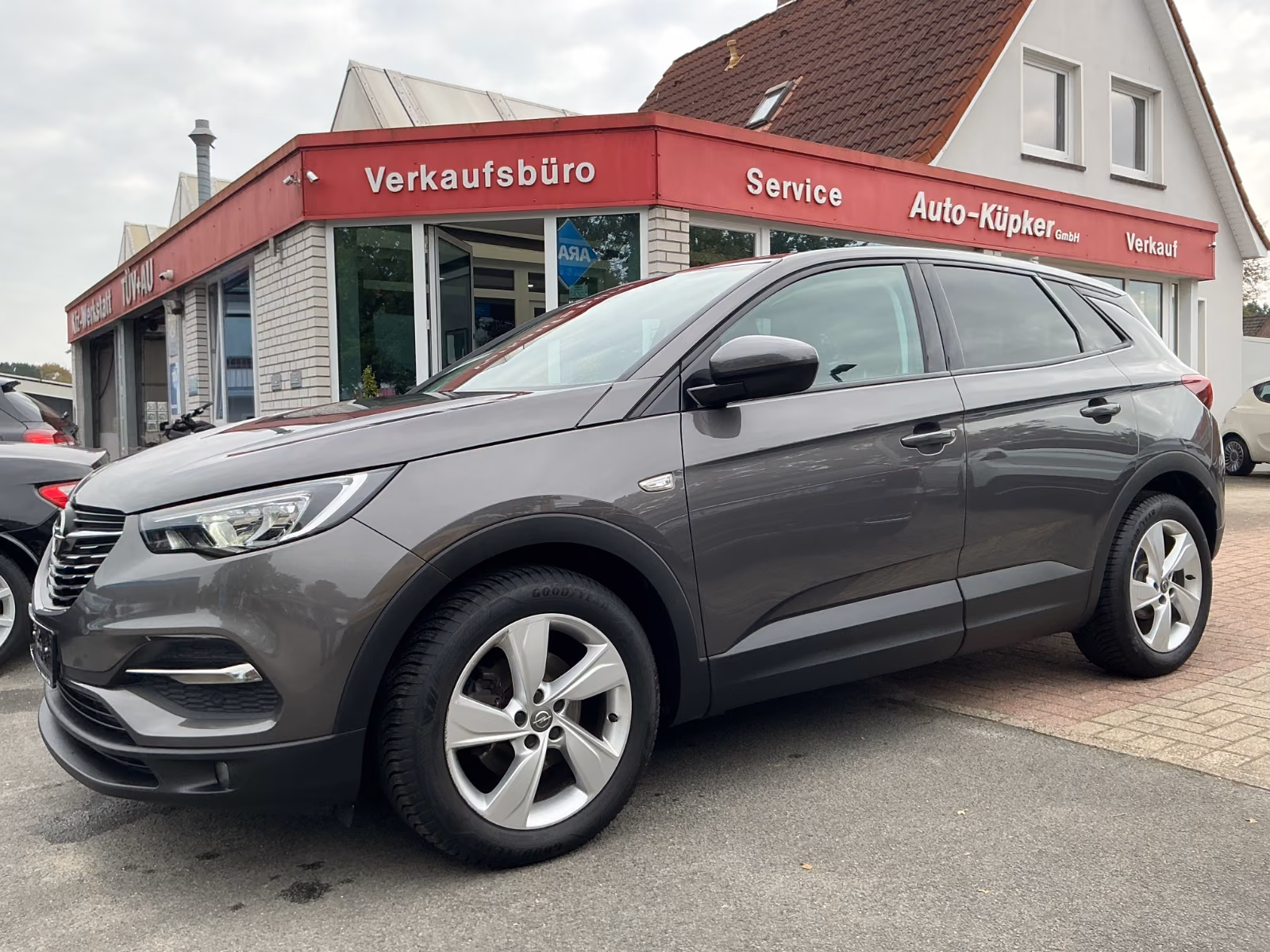 Opel Grandland (X) 1.2 Turbo SHZ LHZ AHK NAVI CarPlay