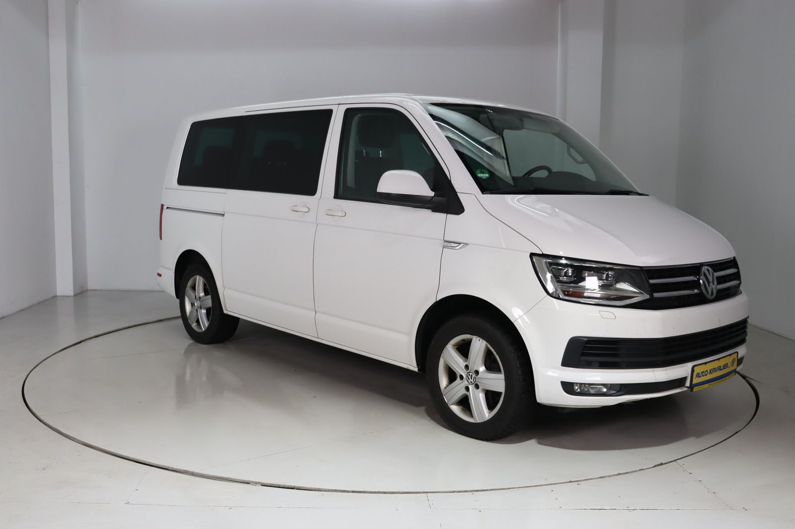 Fahrzeugabbildung Volkswagen T6 Multivan * Standhzg. * LED * AHK