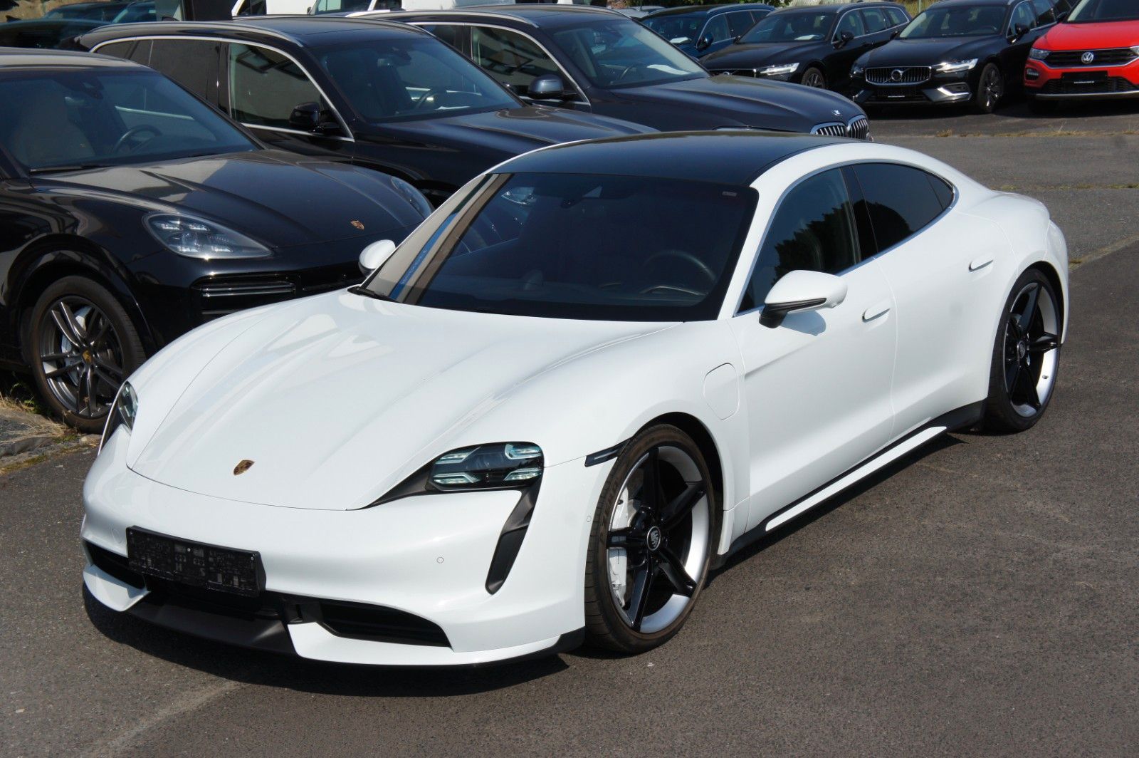 PORSCHE Taycan Turbo*APPROVED12/28*SERVICE NEU06/26