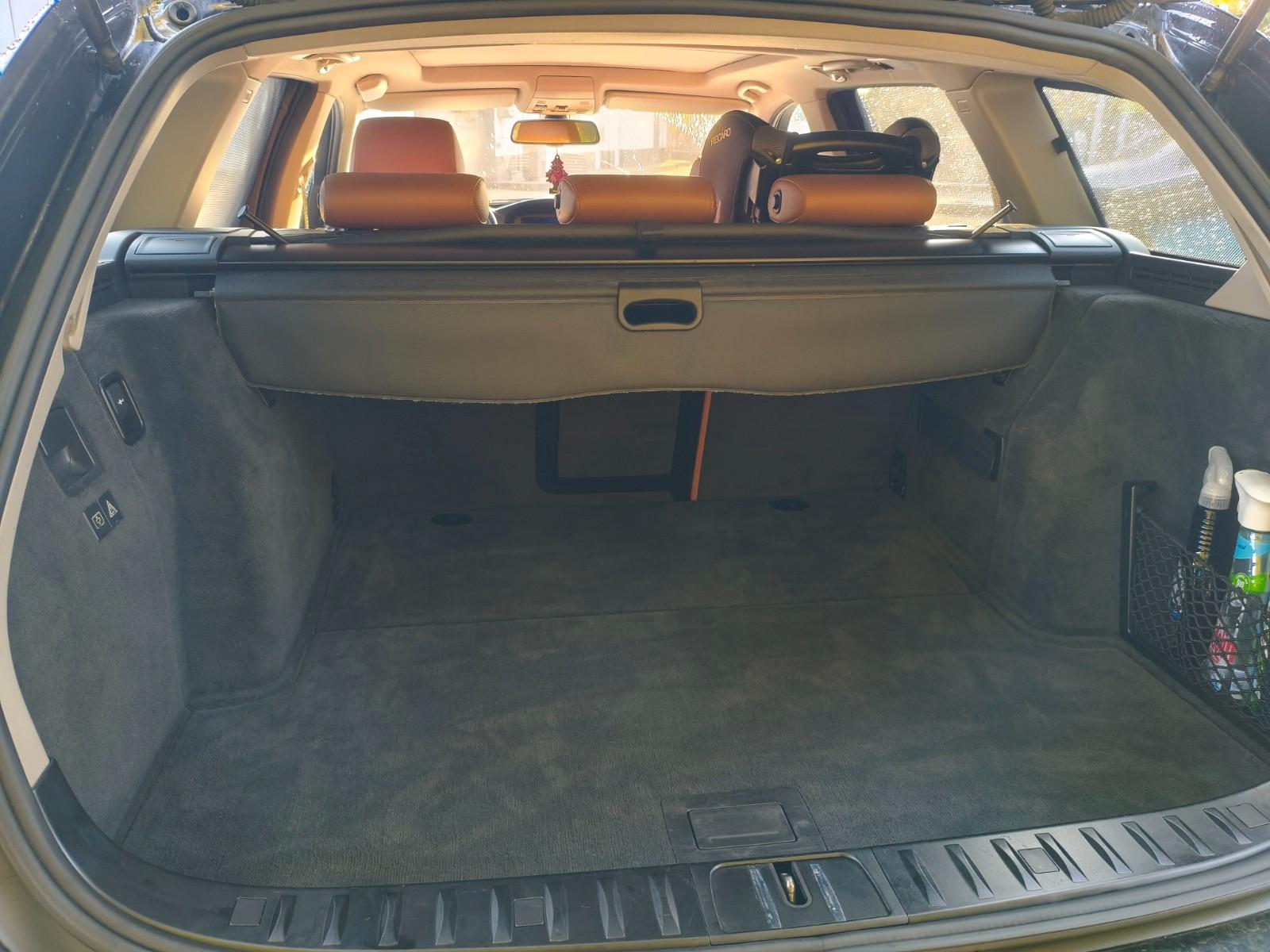 BMW 325 2010 — photo 8